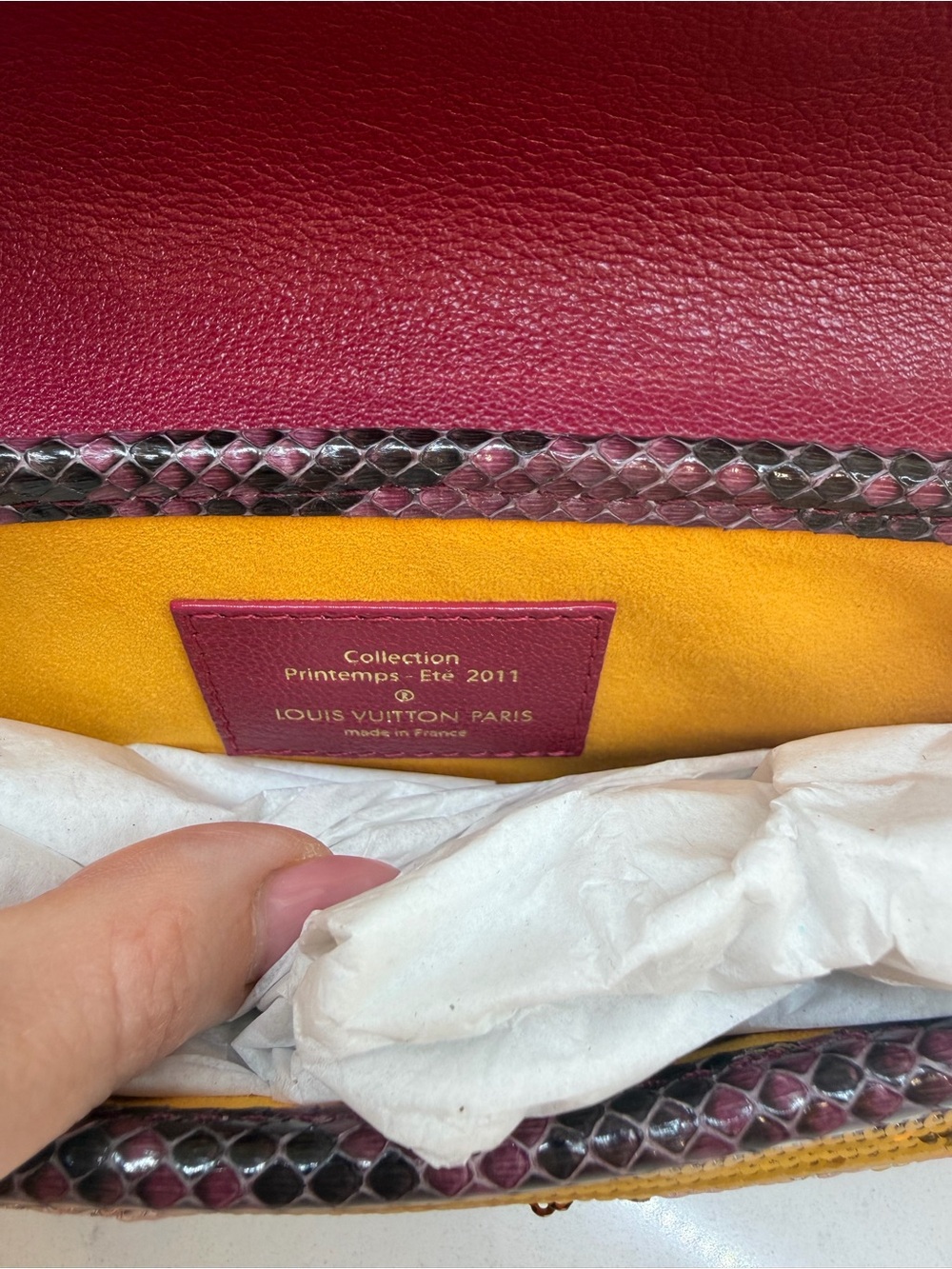 Louis Vuitton Magenta pink Sequin-Embellished Monogram Clutch with python Trim. - Picture 9 of 13